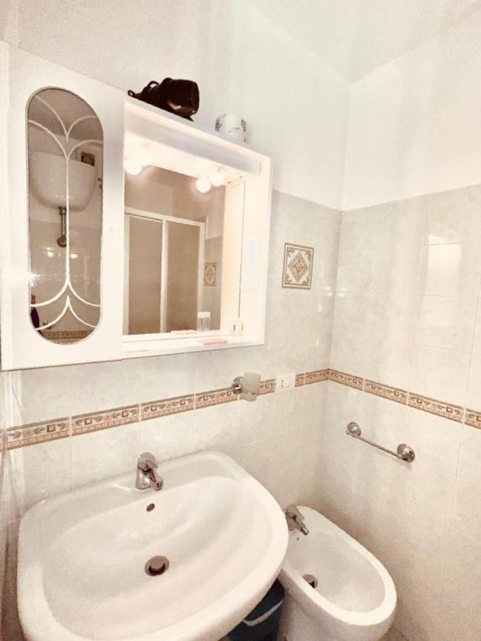 Agriturismo Le Grottelle Villa SantʼAgata sui Due Golfi Kültér fotó