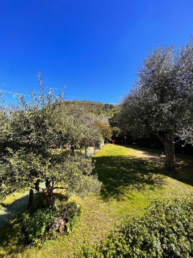 Agriturismo Le Grottelle Villa SantʼAgata sui Due Golfi Kültér fotó